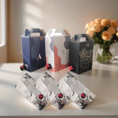 부속품이 있는 상자에 맞춤형 BIB 가방 탭 스푸트 와인 주스 오일 및 기타 액체 제품을 포장하는 데 이상적입니다